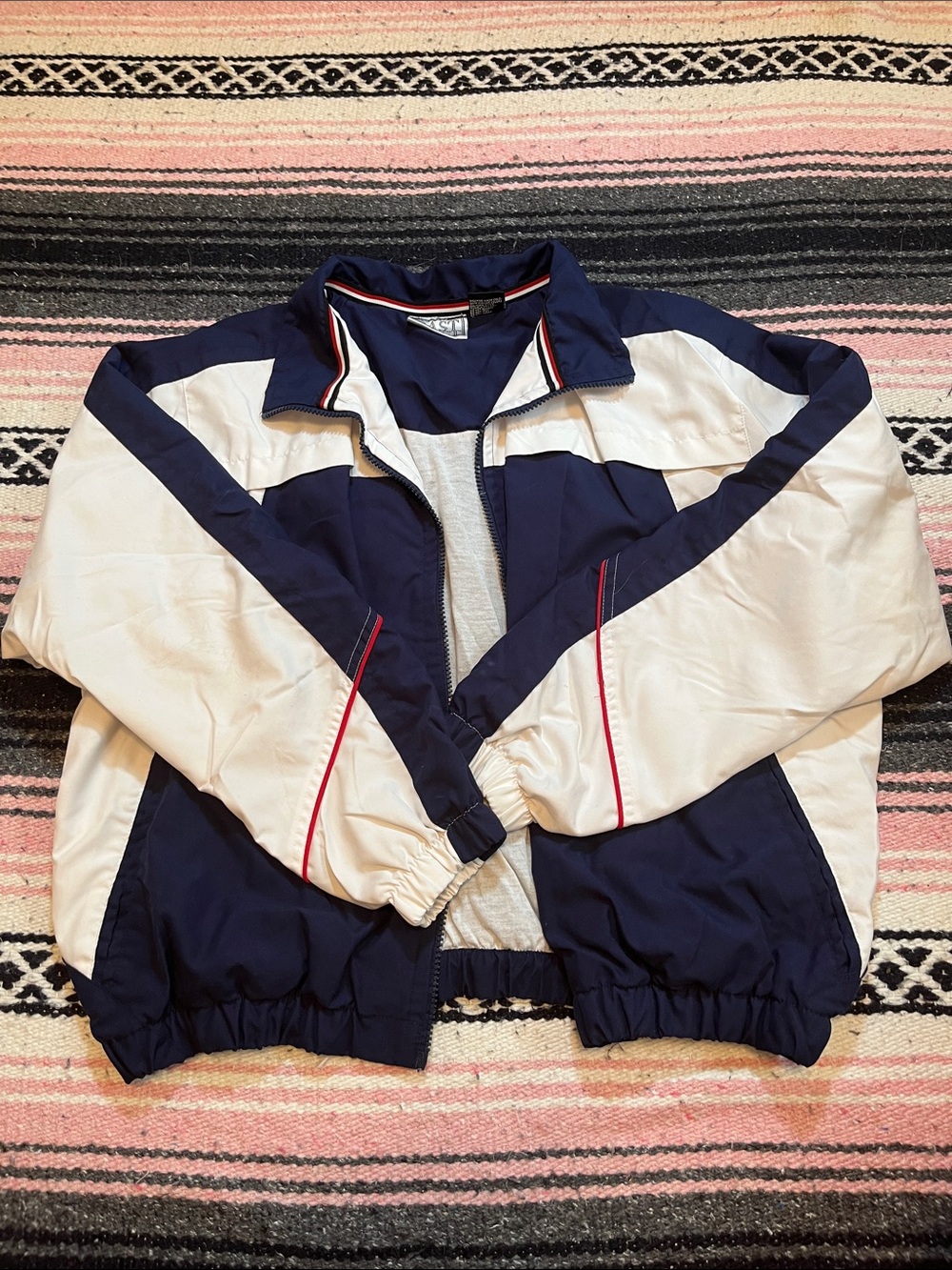 Classic Navy & White Men's Windbreaker Jacket with Contrast Trim